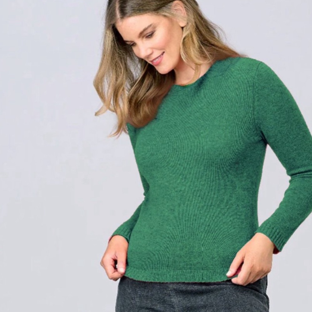 CRESWICK Australian 100% Lambswool Crew Sweater